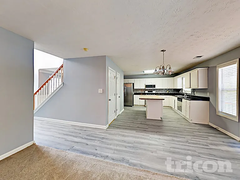 268 Lakeview Pl — Photo 8