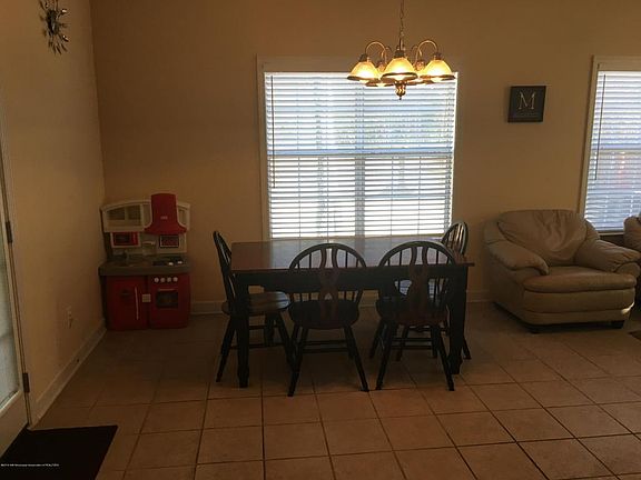 4th image of 7300 Thomas Dr