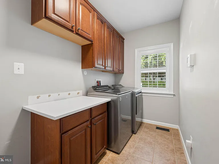 110 Bedrock Dr — Photo 19