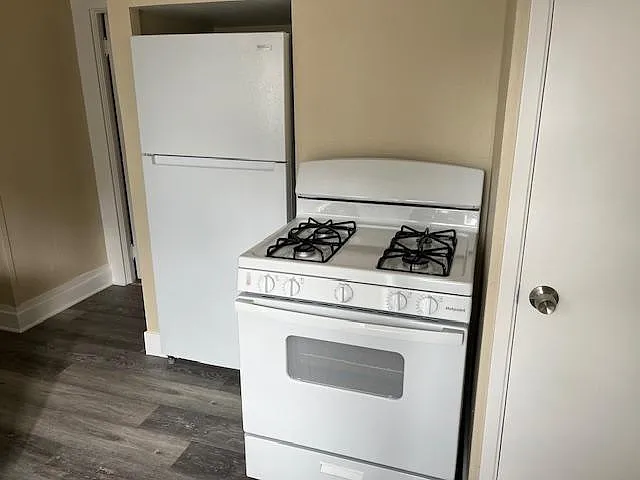 1038 Montgomery St #1 — Photo 8
