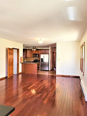 Rented by Momentum Real Estate LLC | media 1