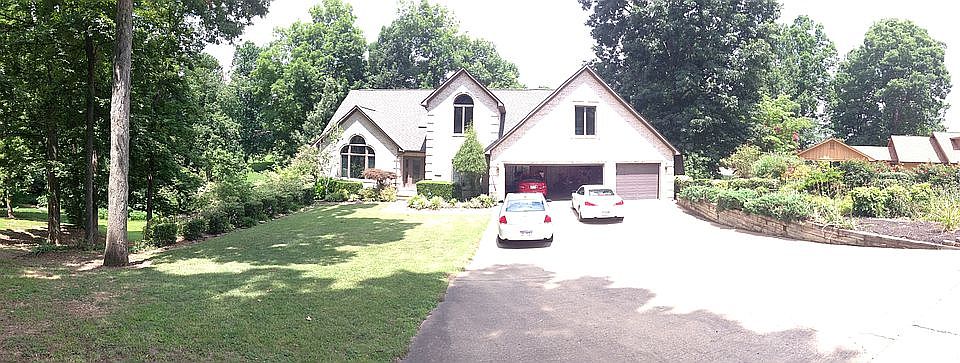 1st image of 65 White Oak Cir