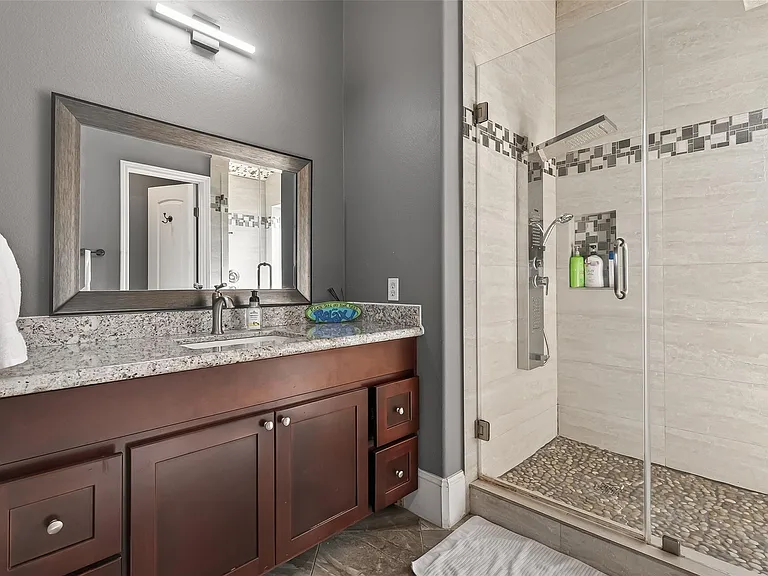 1214 Wesley Dr — Photo 33