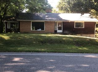 821 N Darling Ave, Fremont, MI 49412