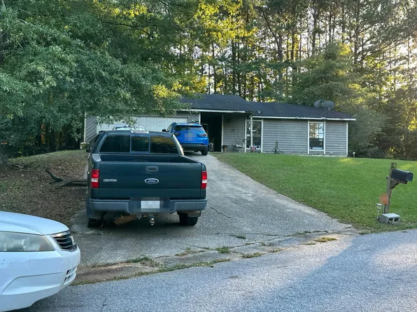 460 Cedar Ct, Riverdale, GA 30274
