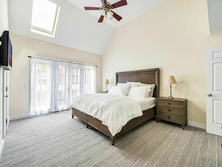 78 Long Ln — Photo 15