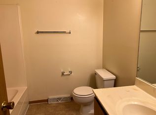 3409-3413 Gaines Mill Rd #18, Springfield, IL 62704