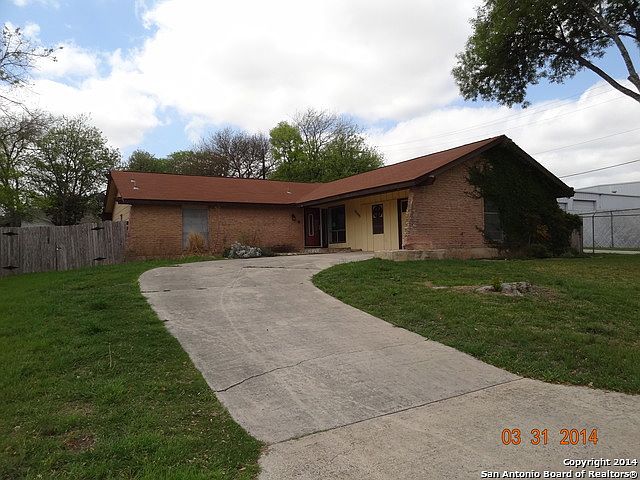 1st image of 12735 Sandpiper Dr
