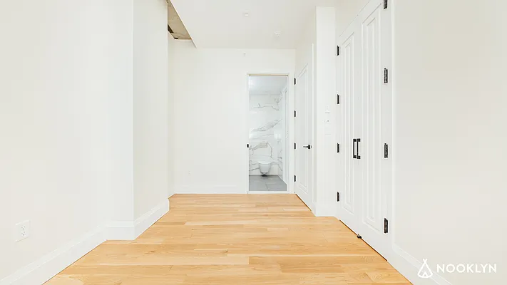 Rented by Nooklyn NYC LLC | media 106