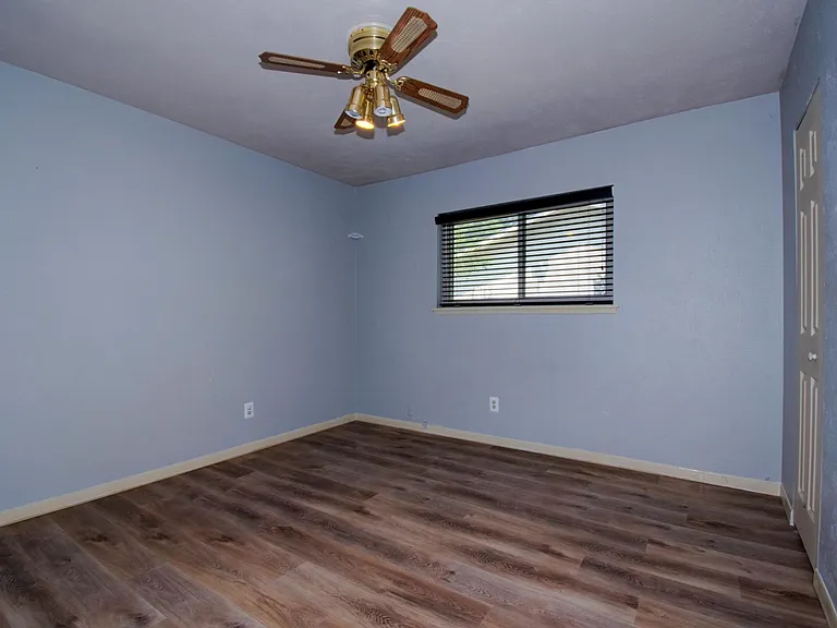 3201 Christie Cir — Photo 23