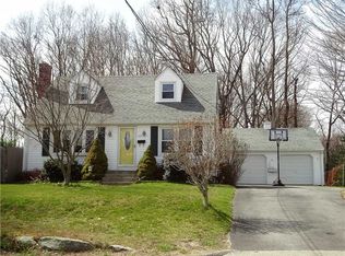 152 Read Ave, Coventry, RI 02816