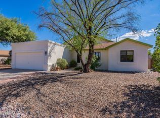 8146 E Mesquite Ridge Cir, Tucson, AZ 85710