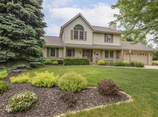 W160N10664 Fieldstone PASS, Germantown, WI 53022