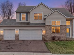 17971 89th Pl N, Maple Grove, MN 55311
