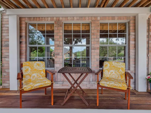 8910 Spicebrush Dr, Austin, TX 78759
