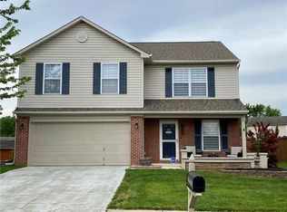 564 Hollowood Ln, Avon, IN