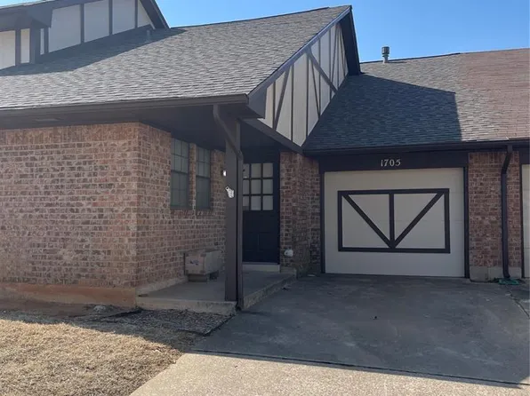 1705 Queens Towne, Midwest City, OK 73130