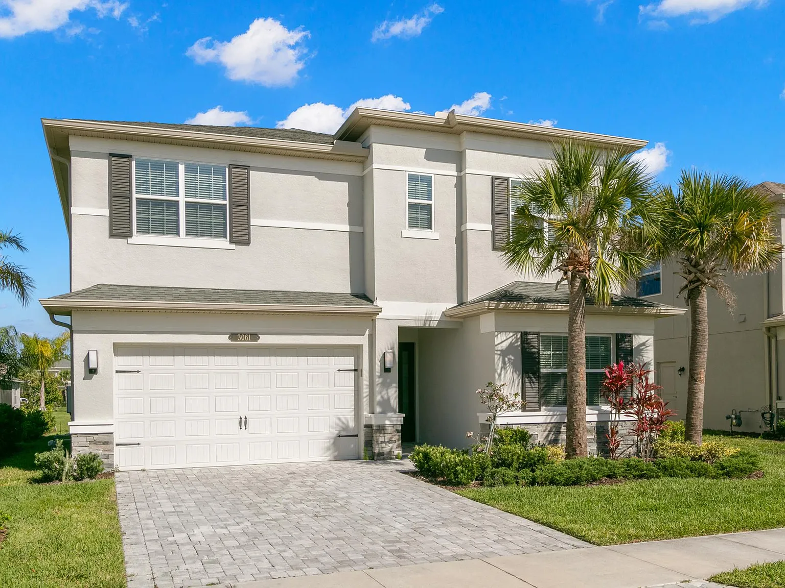 4 bed, 2.5 bath, 2591 sqft, $3,149 — Photo 2