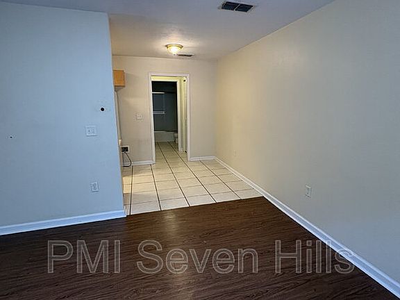 4th image of 2520 Graves Rd Unit 104