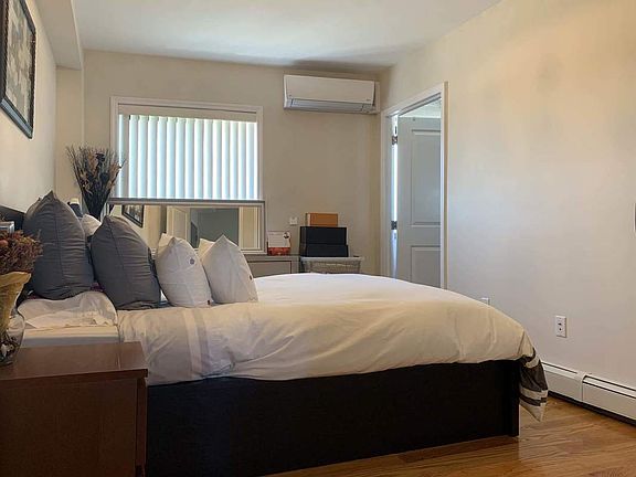 2nd image of 8405 Queens Blvd APT 5C