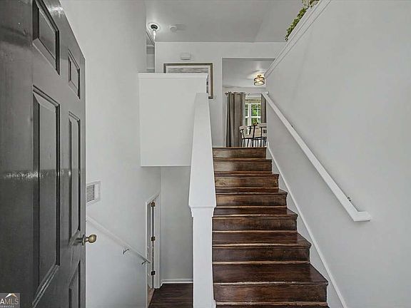 2nd image of 190 Whetstone Way