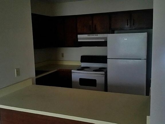4th image of 1971 Darryl Dr APT A