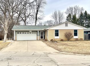 451 31st Ave, East Moline, IL 61244