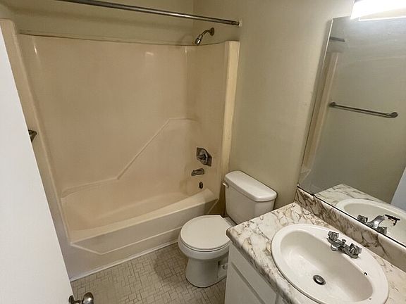 2nd image of 120 Byrum St APT 11