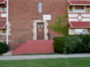 802 Bellwood Ave #2S, Bellwood, IL 60104