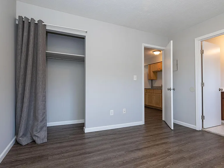 4806 Saddlebrook Ln #3 — Photo 7