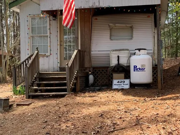 429 Happy Trl, Bracey, VA 23919