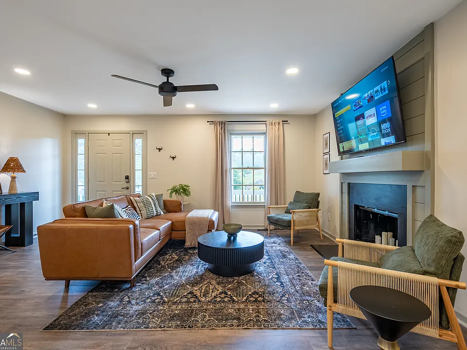 21 Magnolia Ct NE