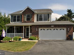 3203 Hideout Dr, Manchester, MD 21102