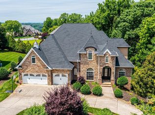 4431 1st Street Dr NW, Hickory, NC 28601