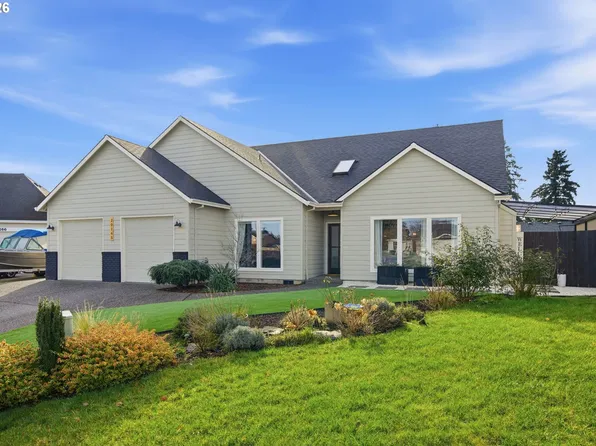 20165 Spy Glass Ct, Oregon City, OR 97045