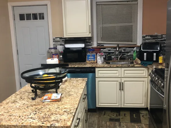 228 N 7th Ave APT 1, Mount Vernon, NY 10550
