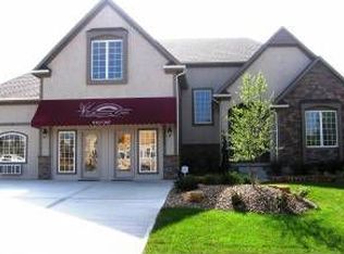 22532 Lincoln St, Spring Hill, KS 66083