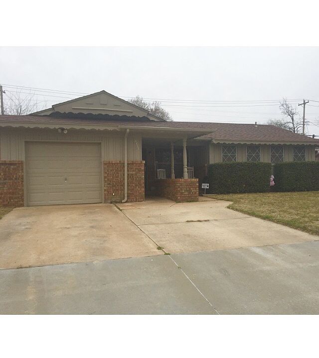 1st image of 2311 Dakota St