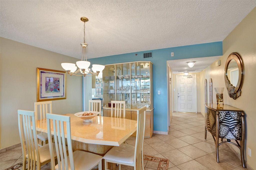 2900 N Course Drive #602, photo 8
