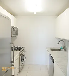 Rented by City Zen Realty