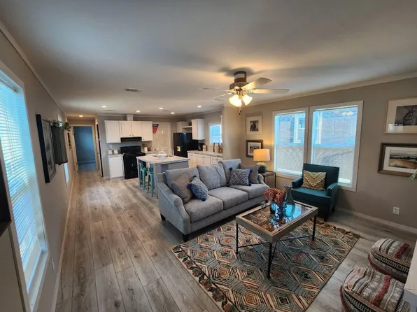 801 N Leo Ave, Shawnee, OK 74801