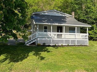 18 Kelton Rd, Gallipolis, OH 45631