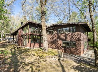 15 Trotting Horse Dr, Lexington, MA 02421