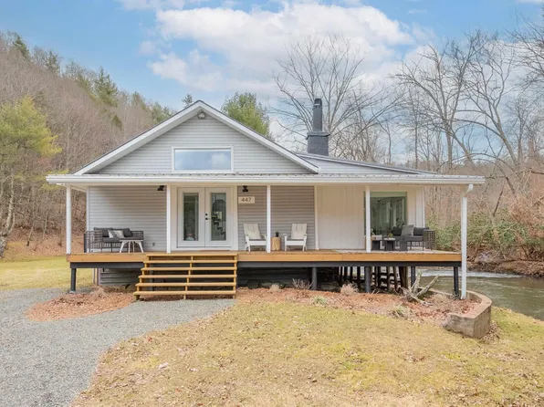 447 Foil Valley Rd, Dugspur, VA 24325