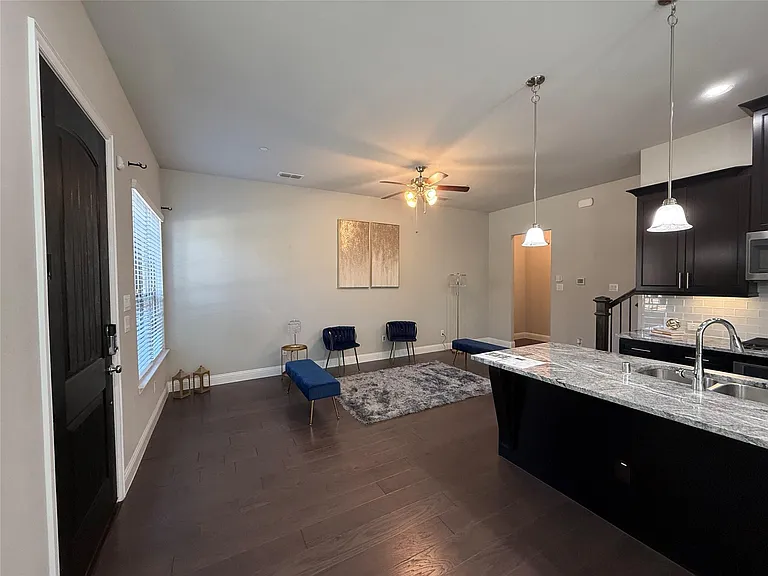 6120 Rilla St — Photo 5