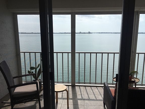 3rd image of 6060 Shore Blvd S APT 711
