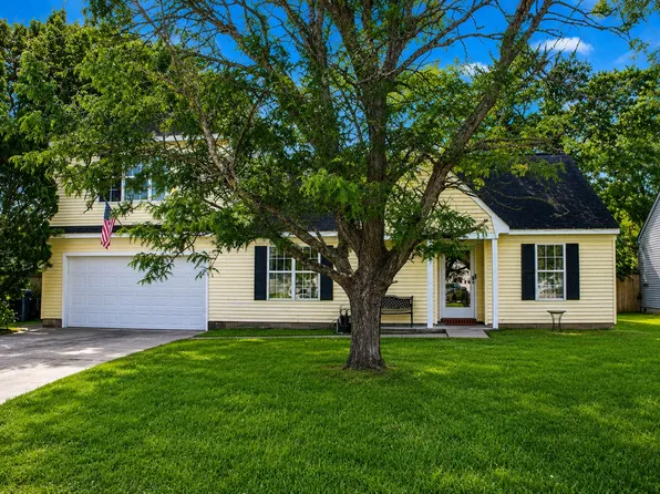 2608 Meckley Ct, Virginia Beach, VA 23454