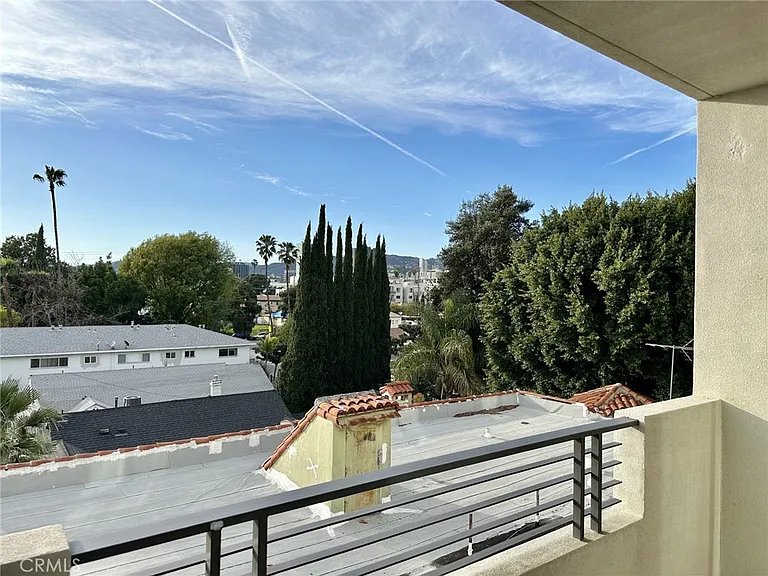 5820 La Mirada Ave #403 — Photo 5