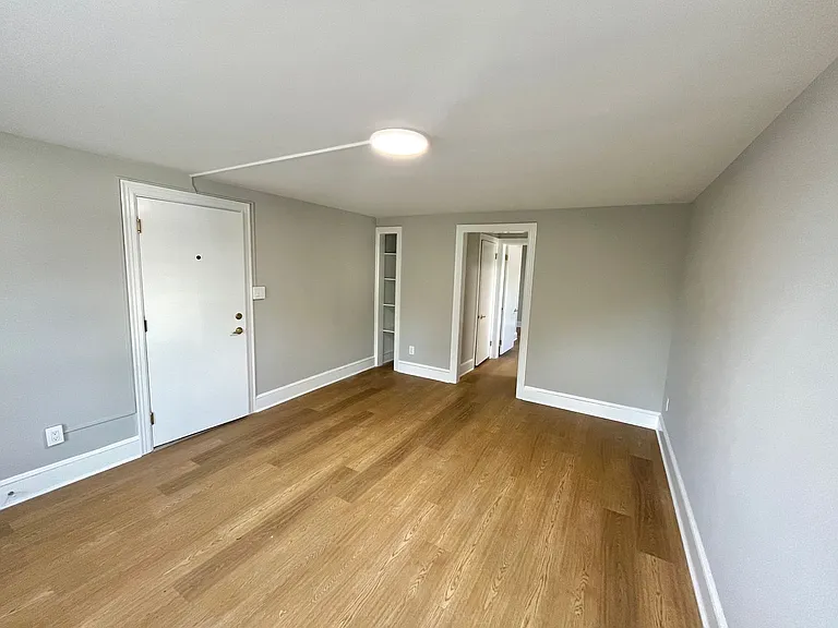 17 Greenway Rd — Photo 13