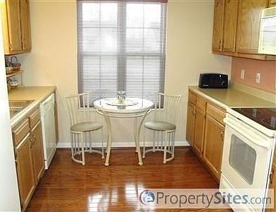 2nd image of 4199 Pheasant Ct